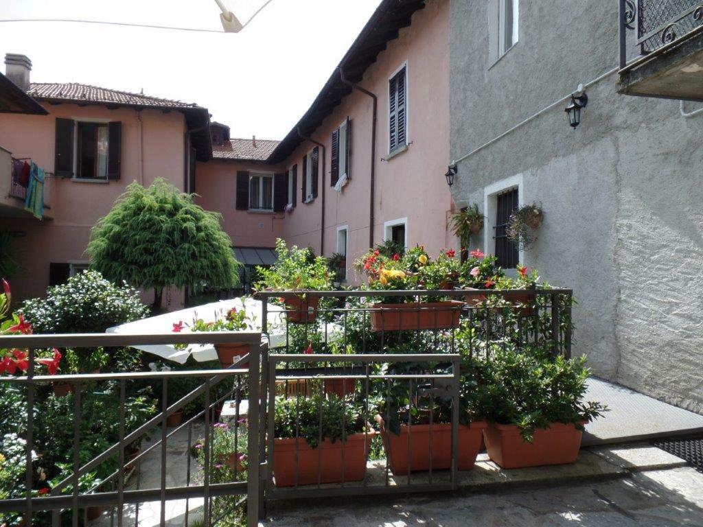 B&B Zia Lina Донго Экстерьер фото